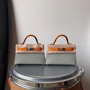 Hermès Kelly 20 Mini Sellier Handbags