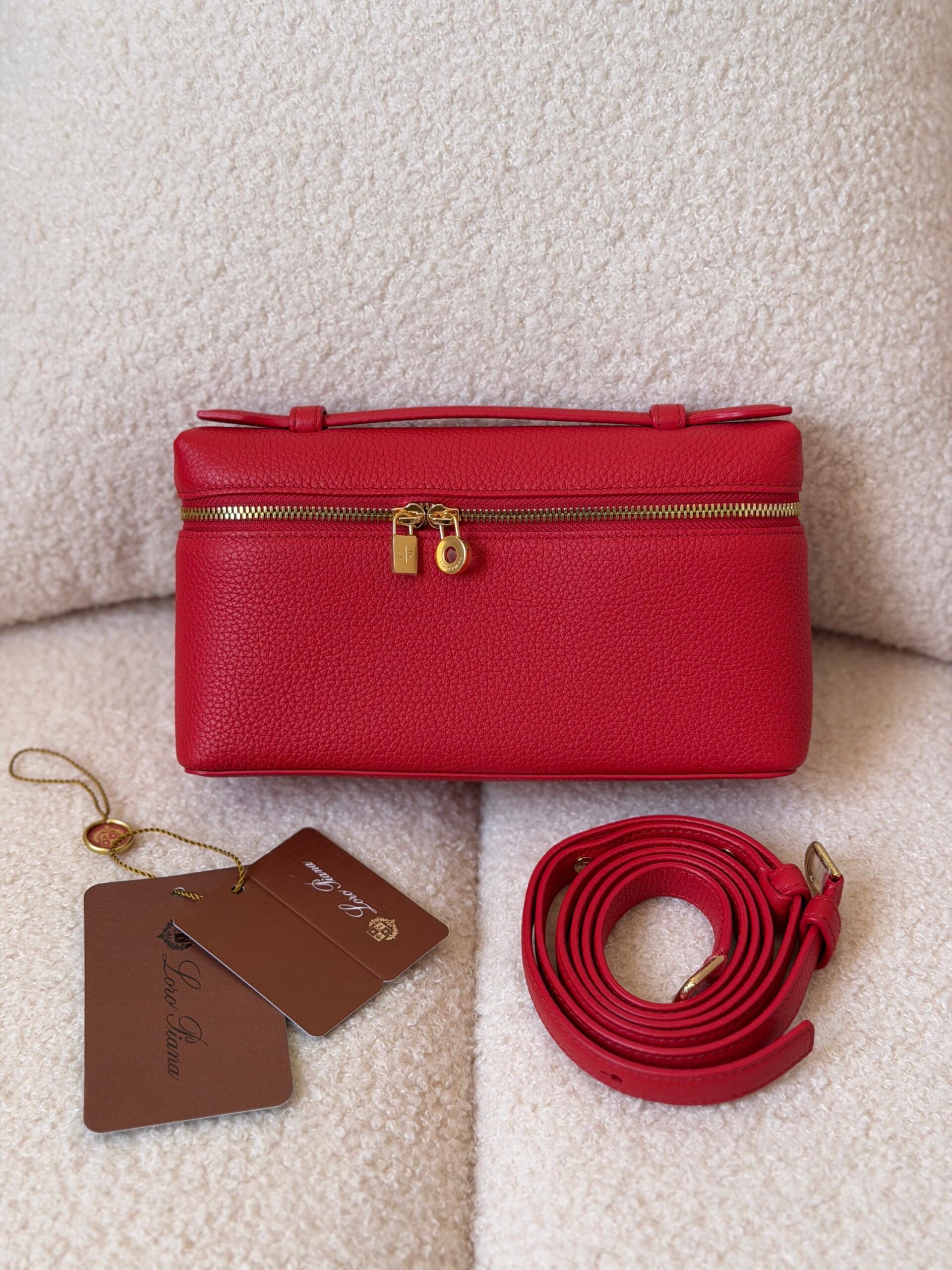 Loro Piana Extra Pocket L19 Bag - Image 20