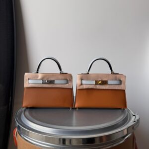 Hermès Kelly 20 Mini Sellier Handbags
