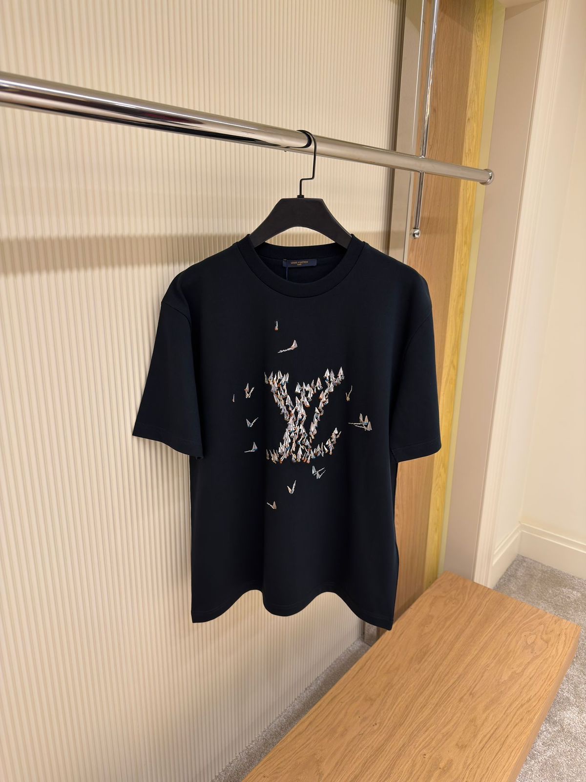 Louis Vuitton T-shirt - Image 3