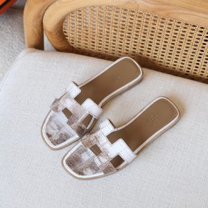 Hermes Oran Sandals Himalaya Niloticus Crocodile Leather