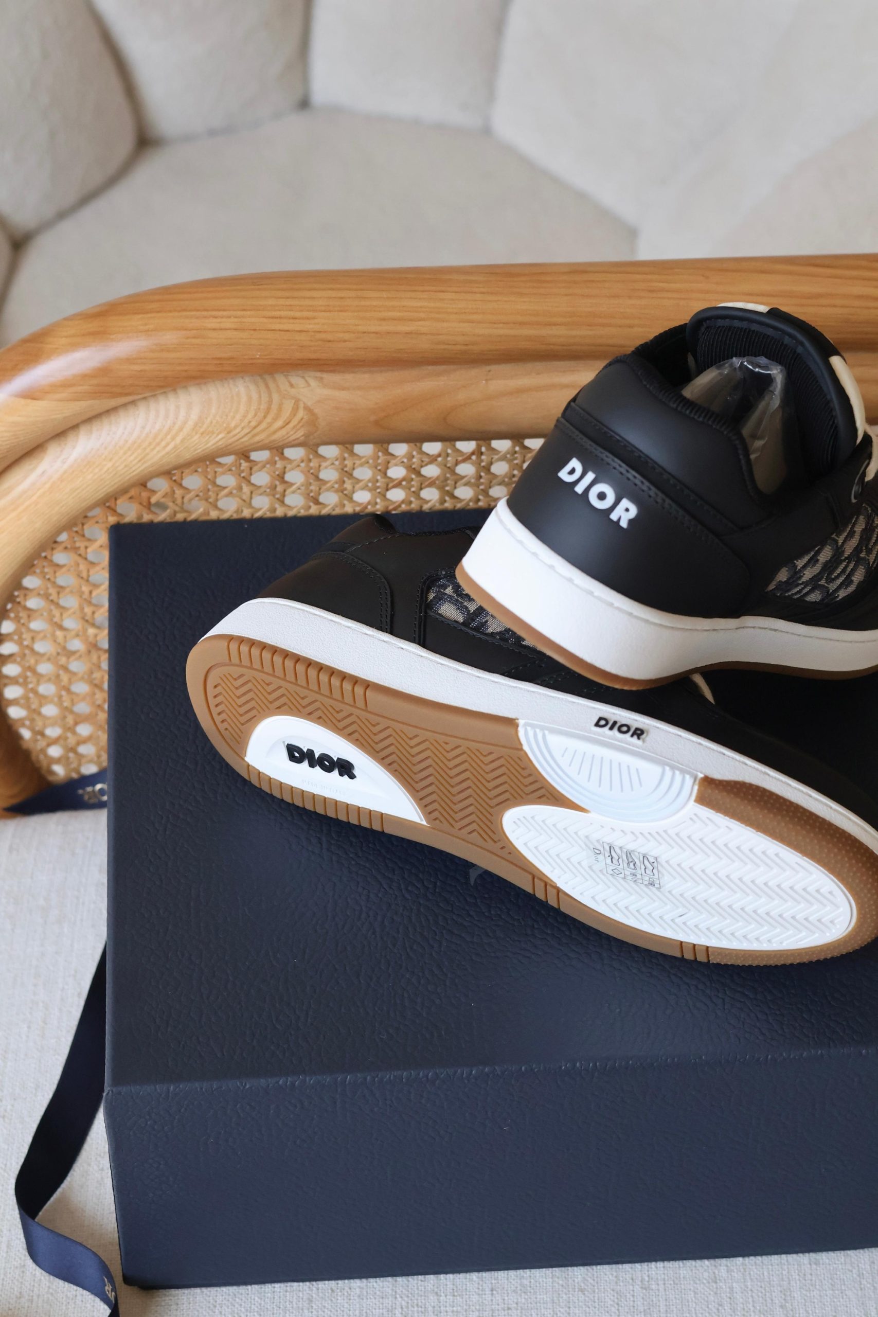Dior B27 Low-Top Sneakers - Image 3