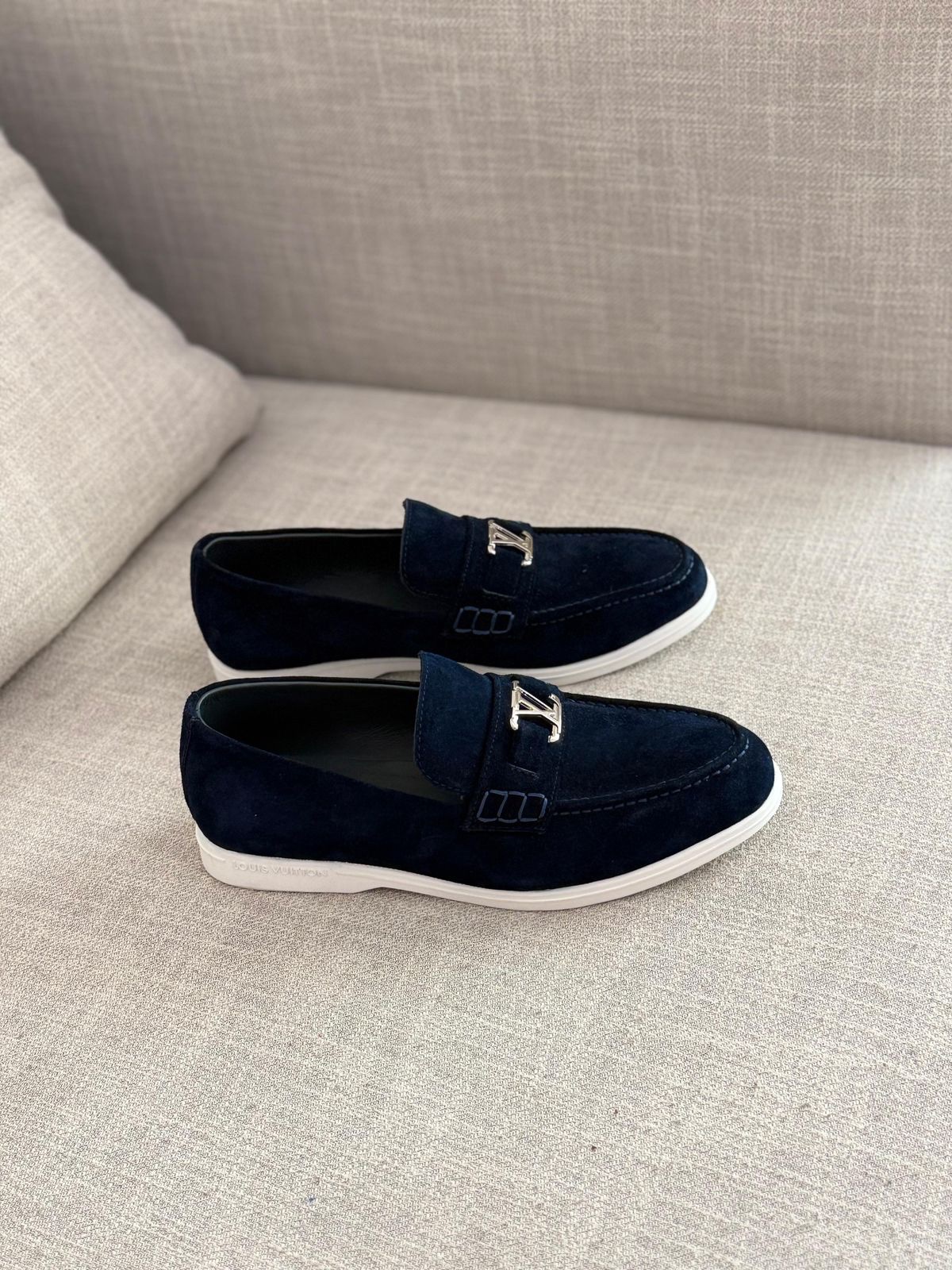 Louis Vuitton Estate Loafers Crafted Suede Calf Leather With A Silver Tone LV Initials Accessory - Image 5