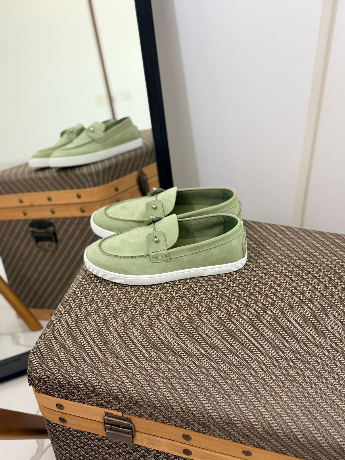 Christian Louboutin Chambeliboat Loafers Leather Upper And A Silver Tone Barbell - Image 12