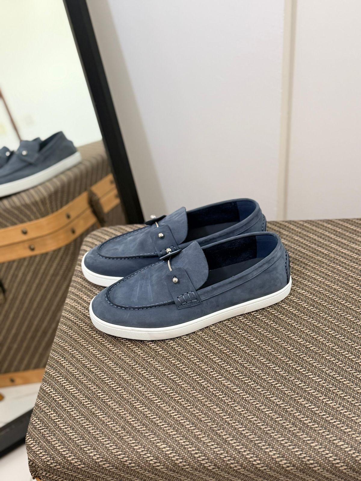 Christian Louboutin Chambeliboat Loafers Leather Upper And A Silver Tone Barbell - Image 20