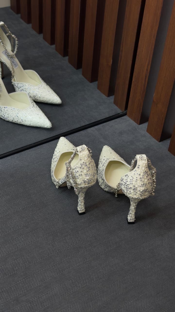 Jimmy Choo Saeda 100 Pumps - Image 3