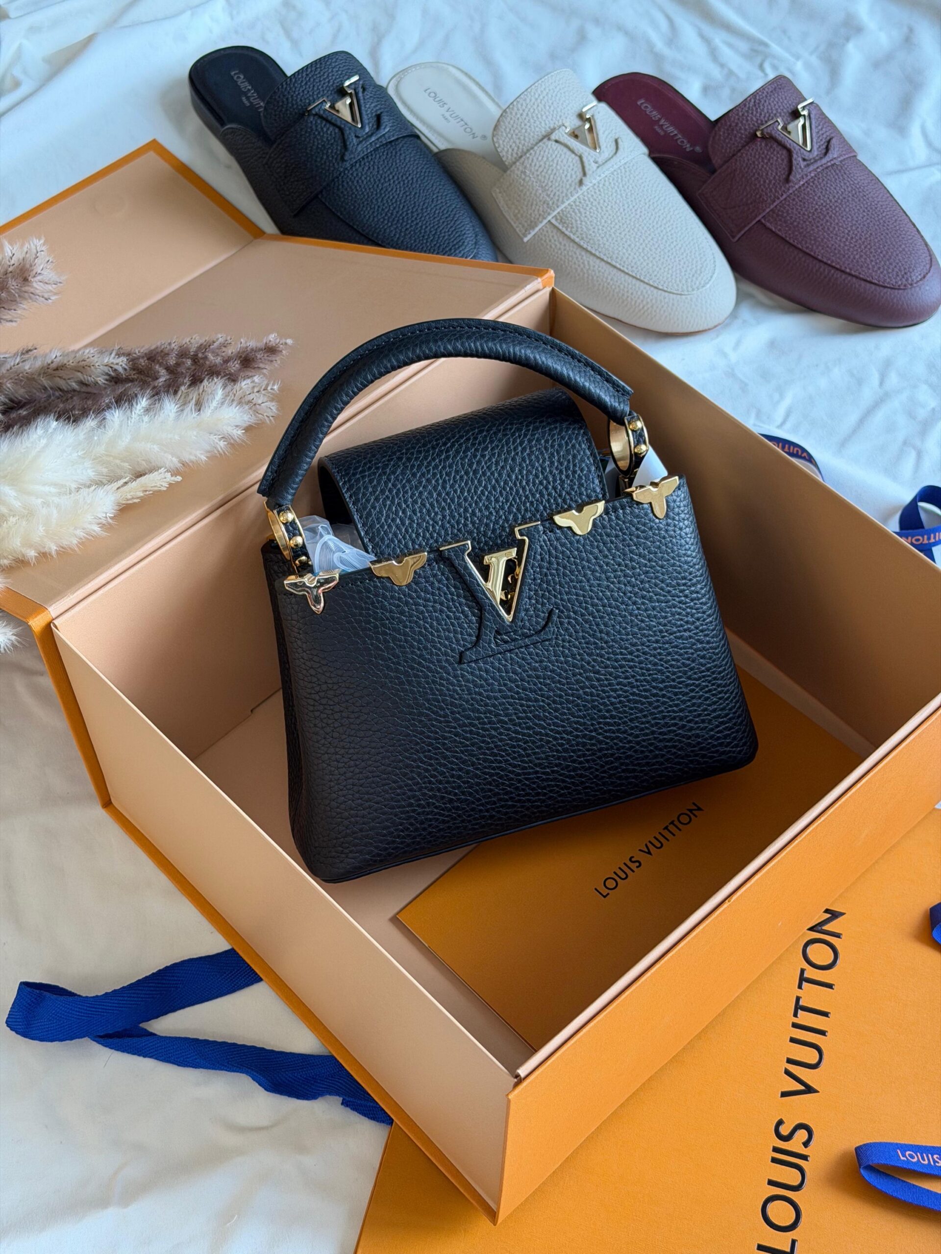 Louis Vuitton Capucines Bag - Image 4
