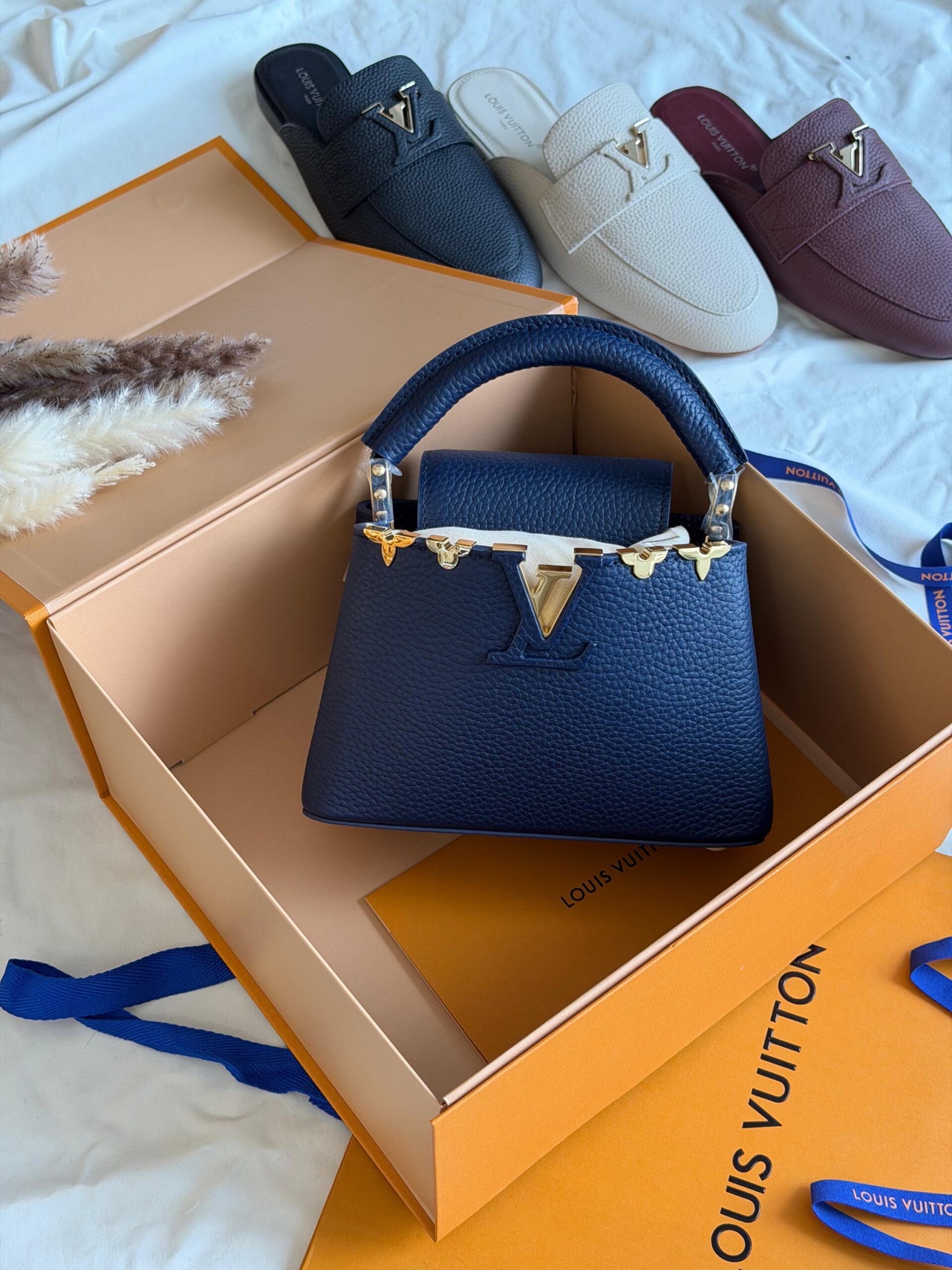 Louis Vuitton Capucines Bag - Image 5