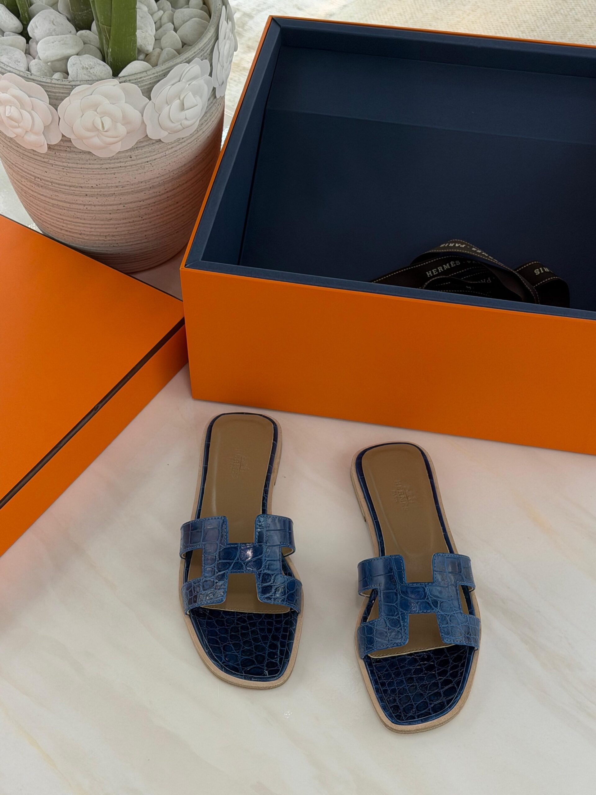 Hermès Oran Sandals Crocodile Leather - Image 6