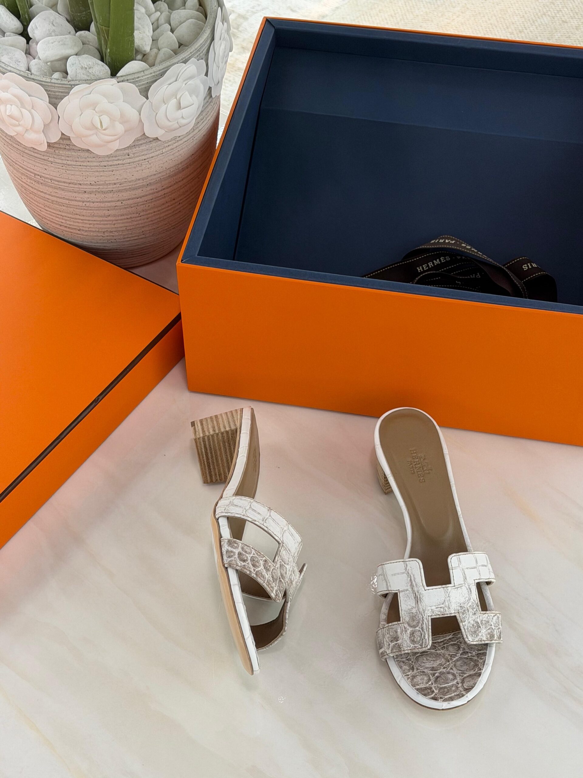 Hermès Oran Sandals Crocodile Leather - Image 10
