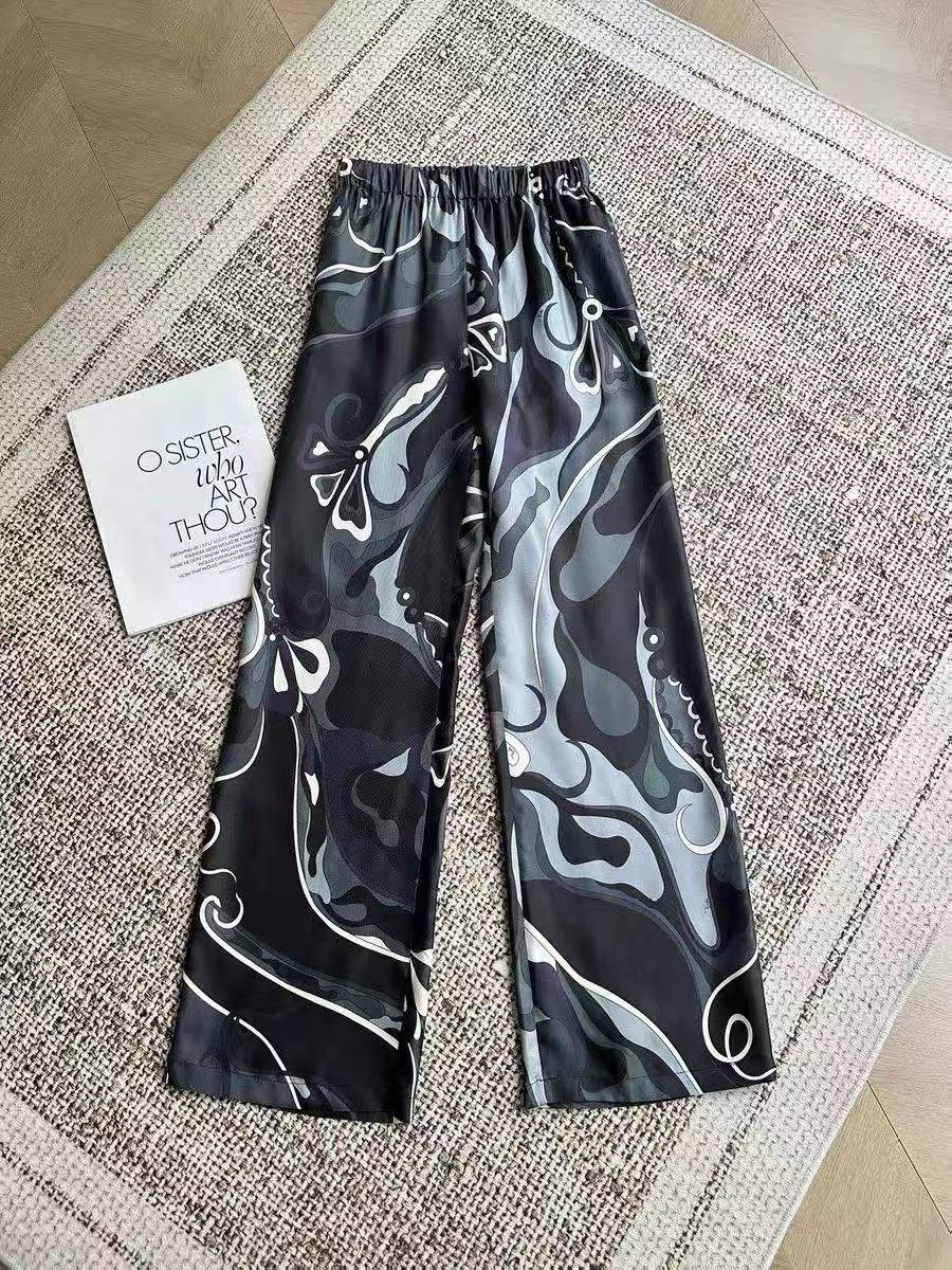 Pucci Set Features A Luxurious Silk-Twill - Image 2