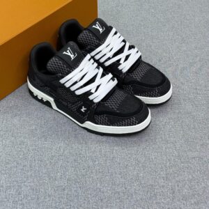 Louis Vuitton LV Trainer Sneakers