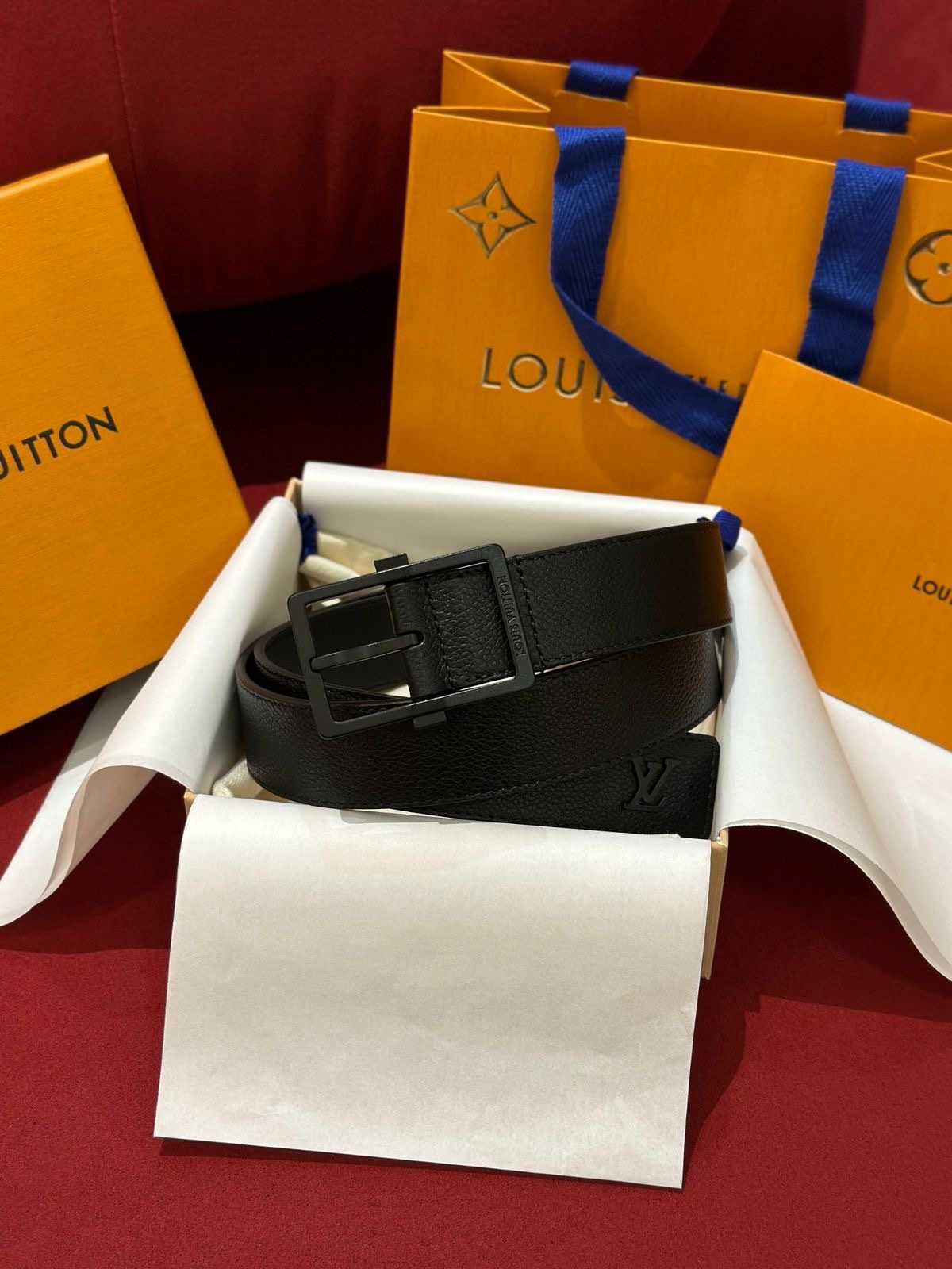 Louis Vuitton Taurillon Reversible Belt - Image 3