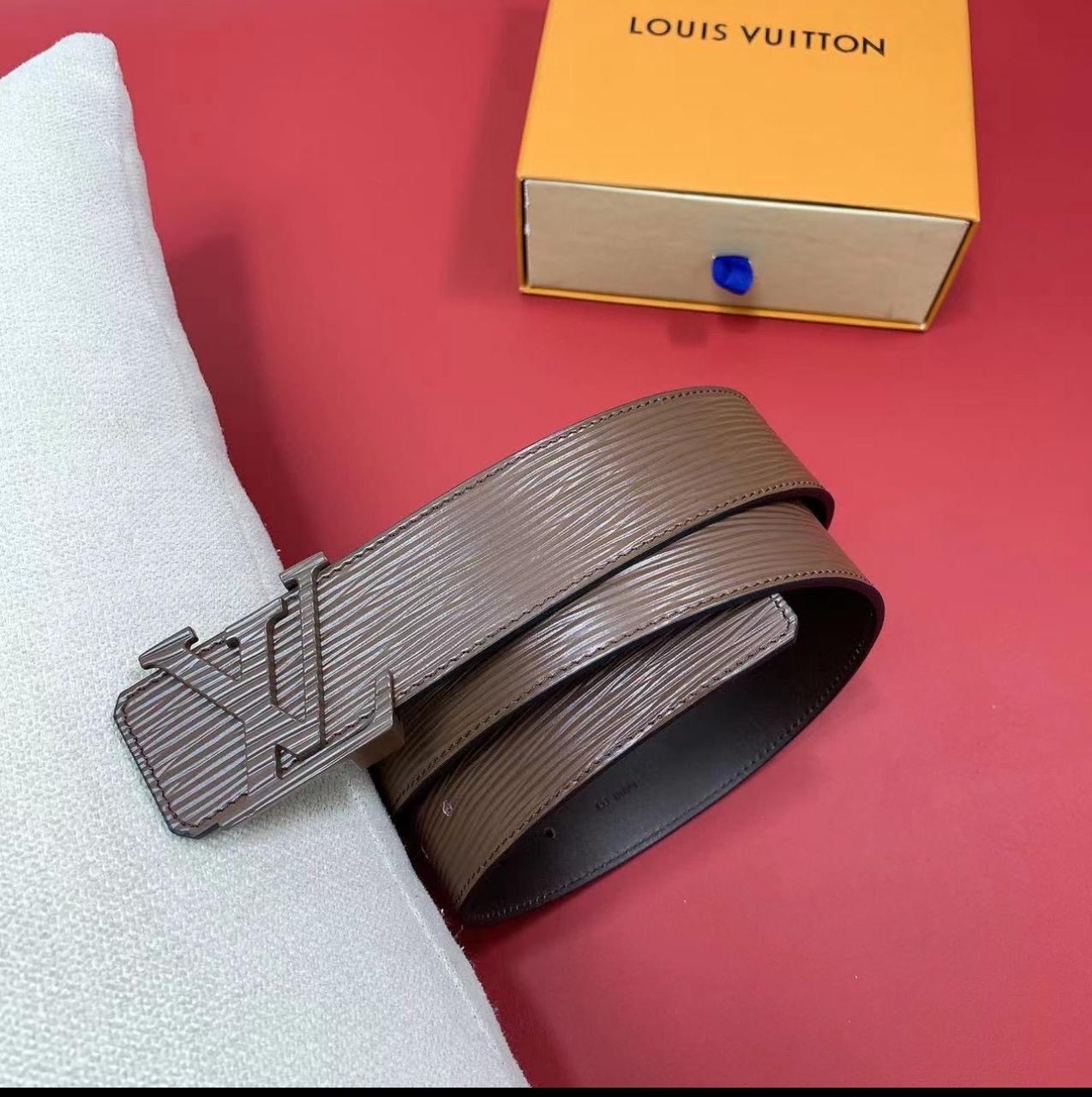 Louis Vuitton Initiales Belt - Image 3