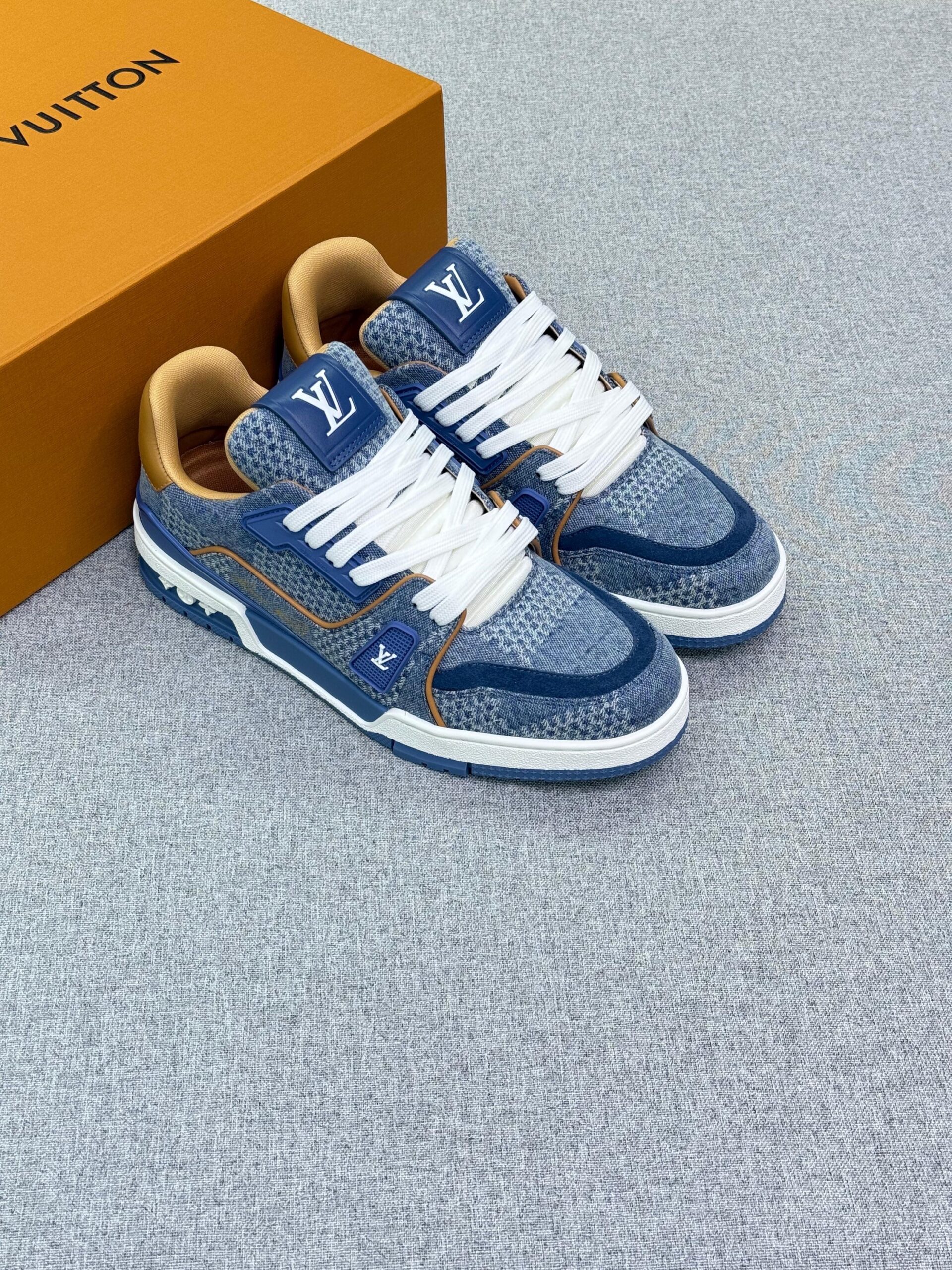 Louis Vuitton LV Trainer Sneakers - Image 5