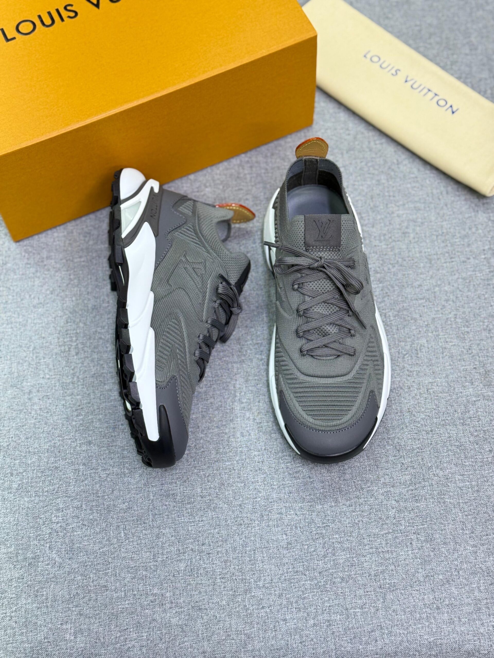 Brown Louis Vuitton LV Tatic Knit Sneakers - Image 4