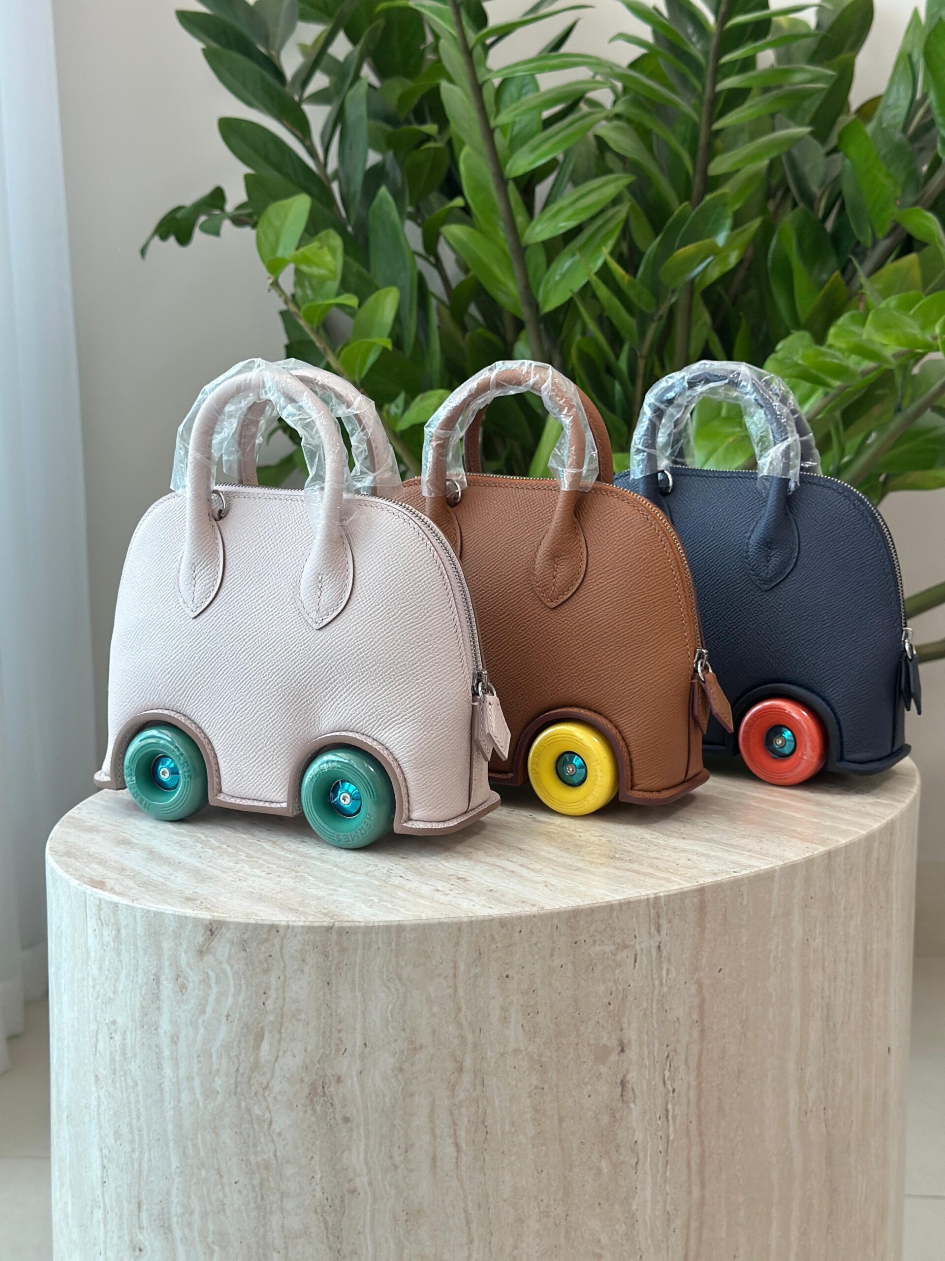 Hermès Bolide on Wheels Bag - Image 4