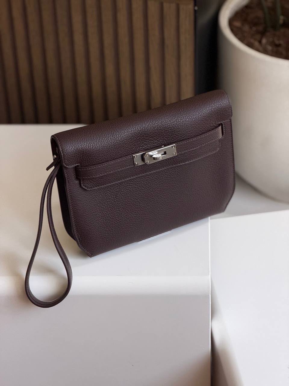 Hermès Kelly Dépêches 25 Pouch - Image 12