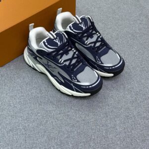 Louis Vuitton Tatic Runner Sneakers