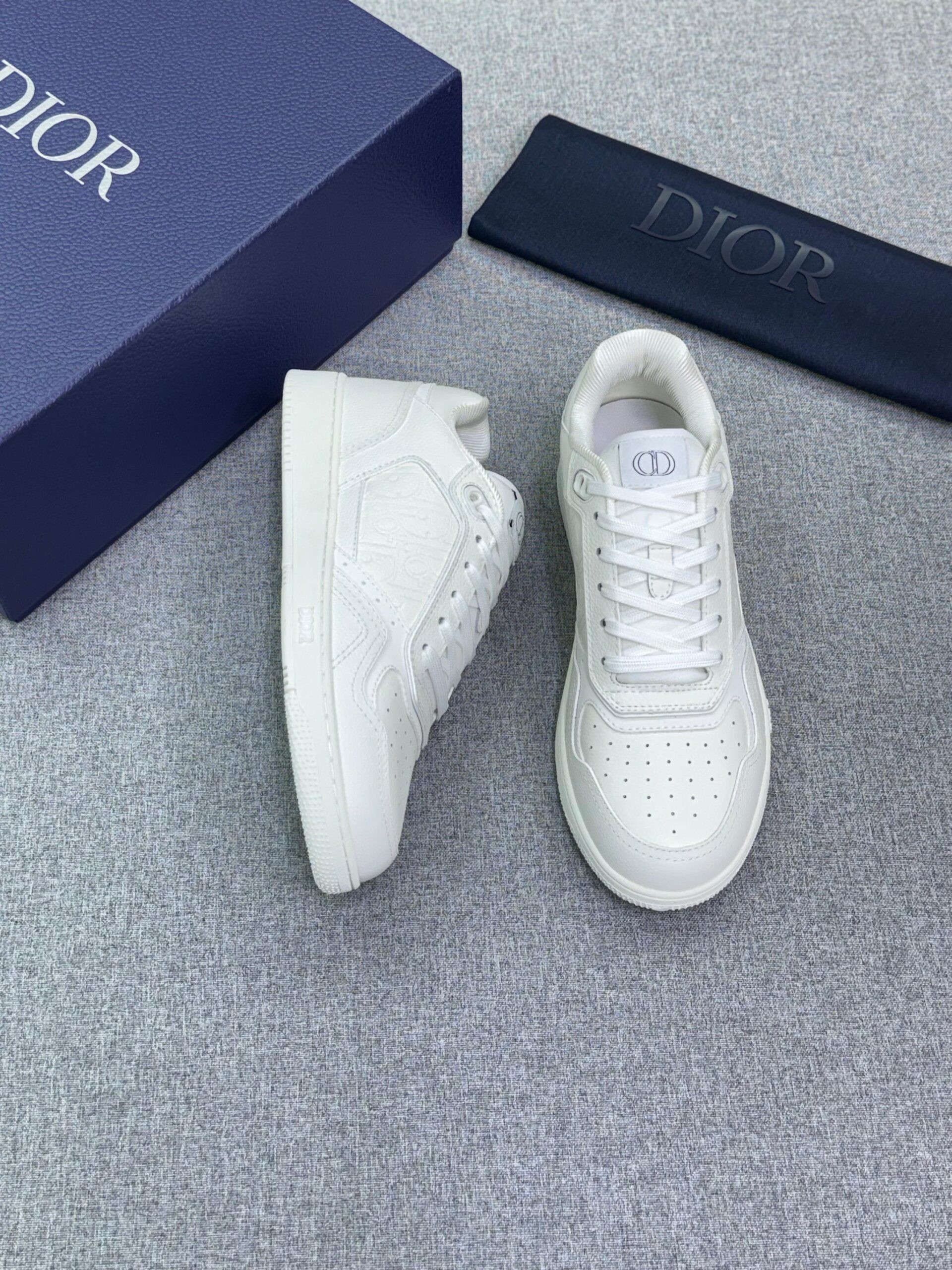 Dior B27 Low-Top Sneakers - Image 2