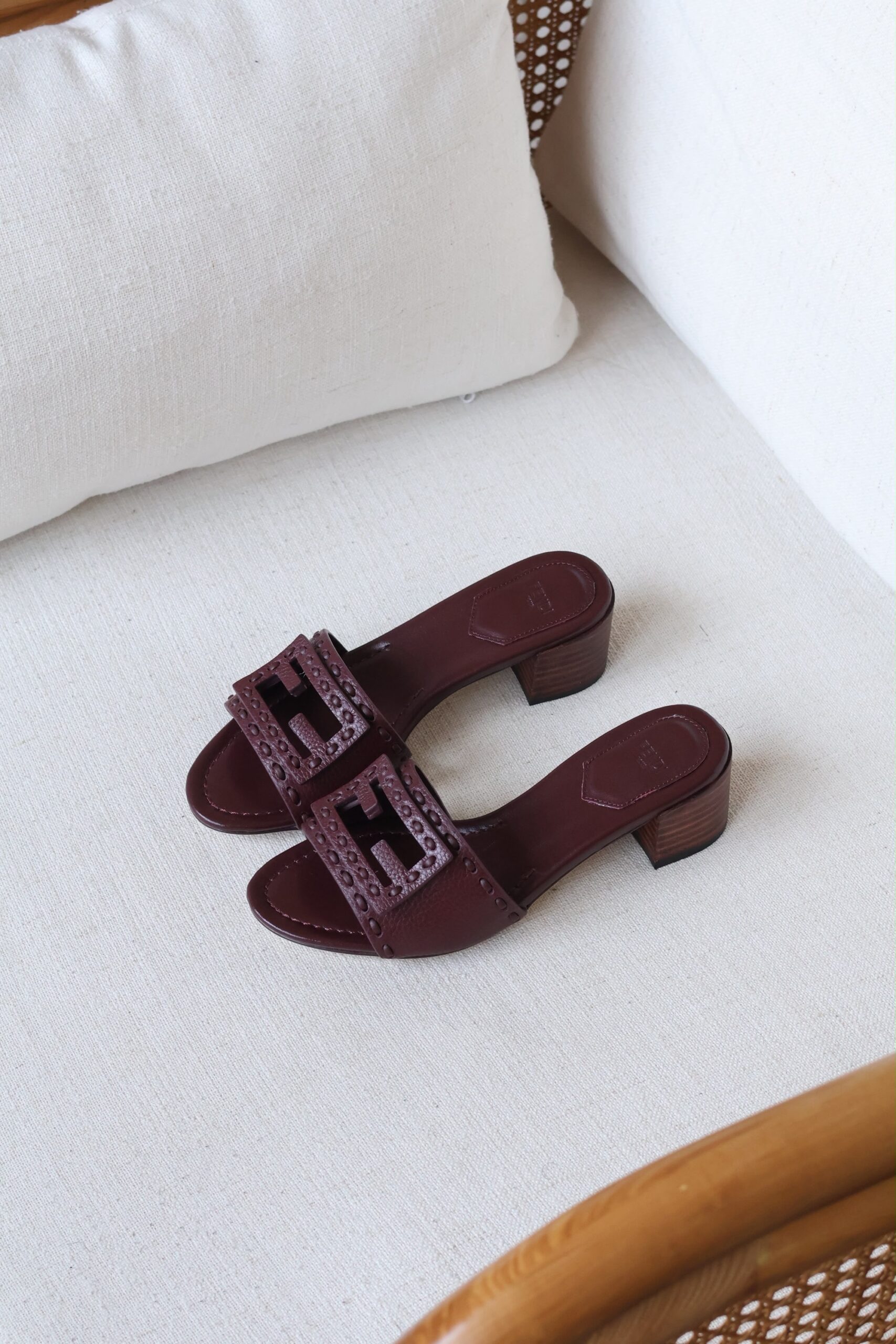 Fendi Baguette Leather Sandals - Image 2