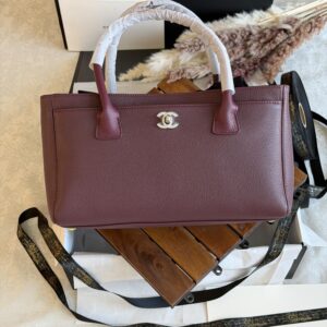 leather Chanel Executive Cerf Tote Bag