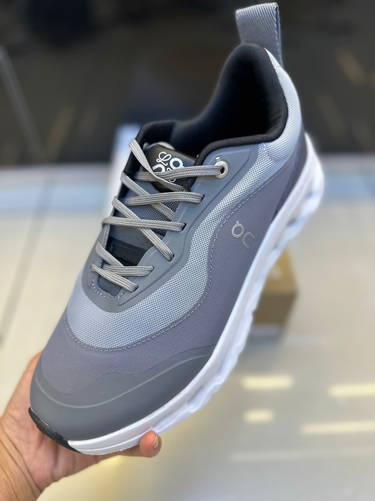 On Running Cloudtilt Sneakers - Image 2