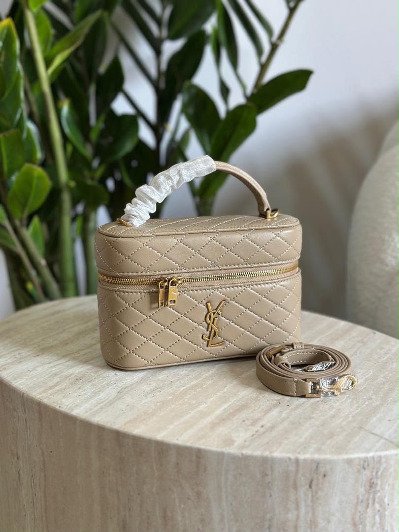 Saint Laurent Gaby Vanity Bag - Image 5