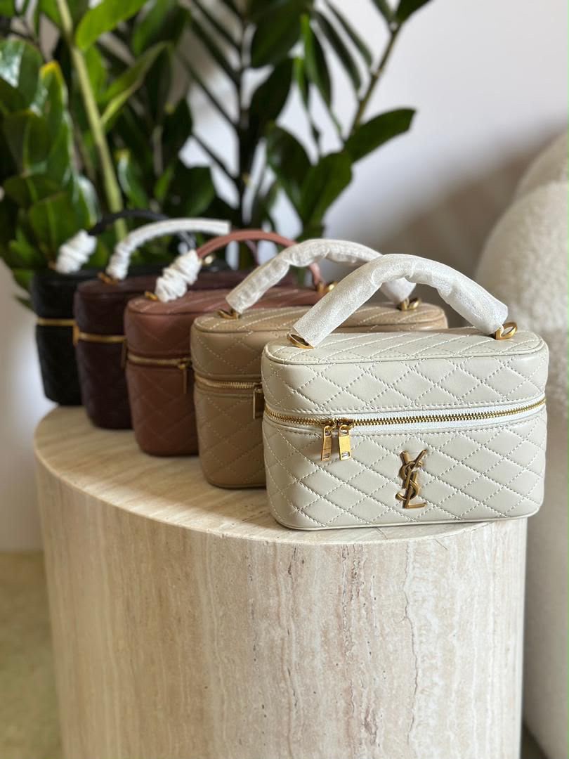 Saint Laurent Gaby Vanity Bag - Image 6