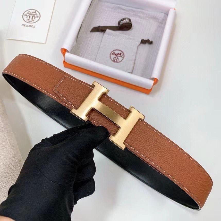 Hermès H Belt Features Black Pebbled Leather - Image 3