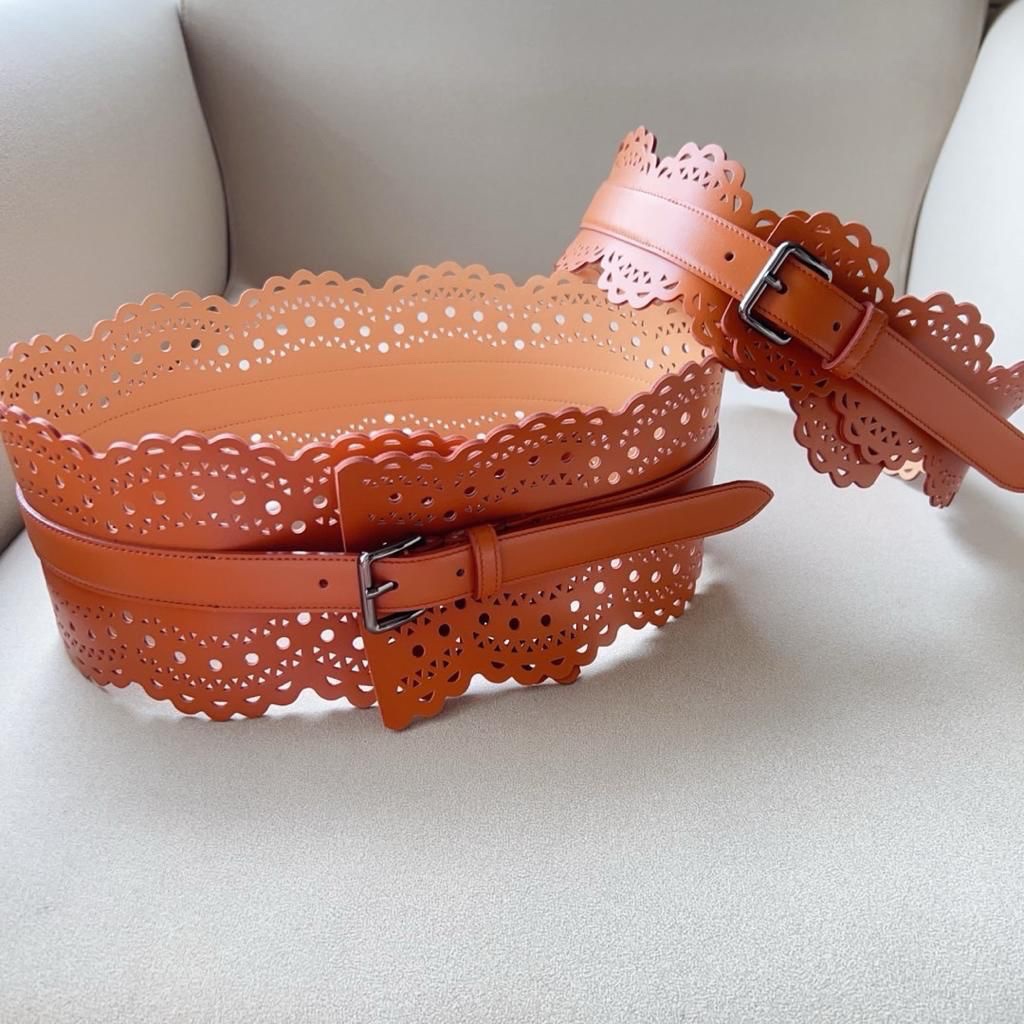 Alaïa Laser-Cut Leather Waist Belts - Image 4