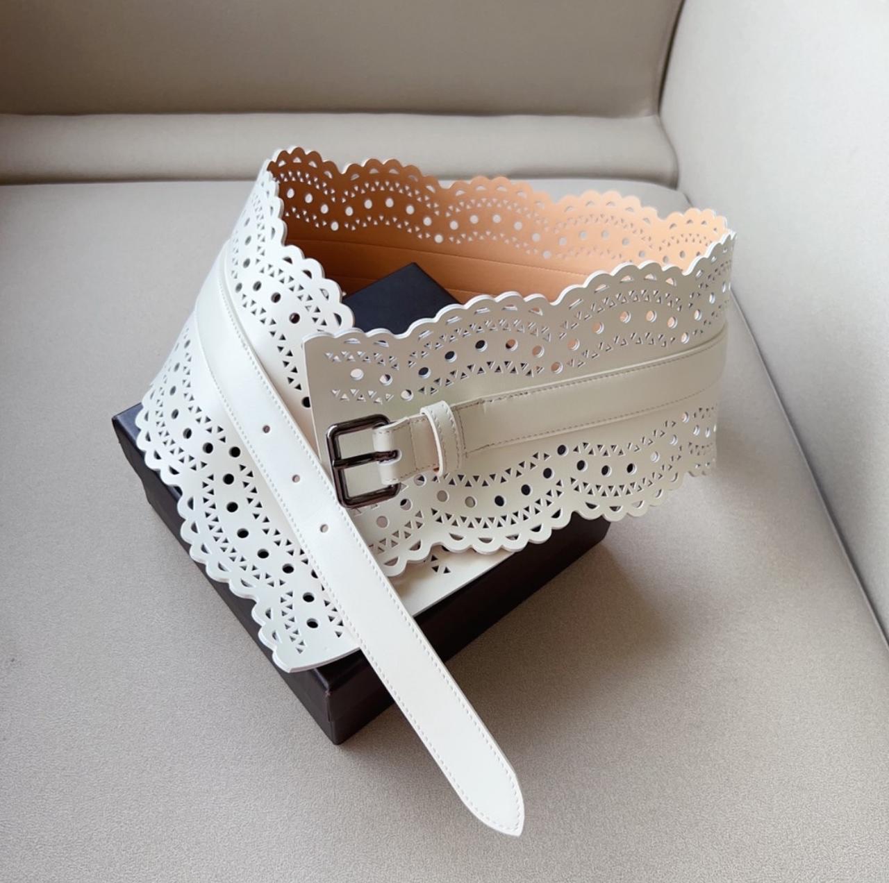 Alaïa Laser-Cut Leather Waist Belts - Image 3