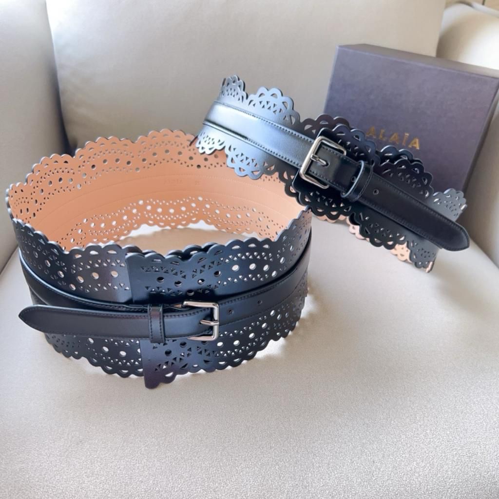 Alaïa Laser-Cut Leather Waist Belts - Image 6