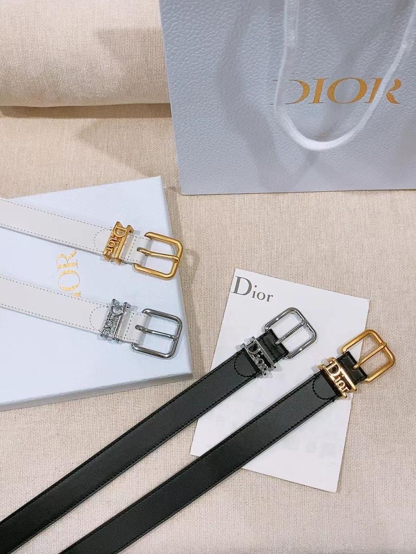 Dior Belts Feature A Signature "Dior" Metal Buckle - Image 4