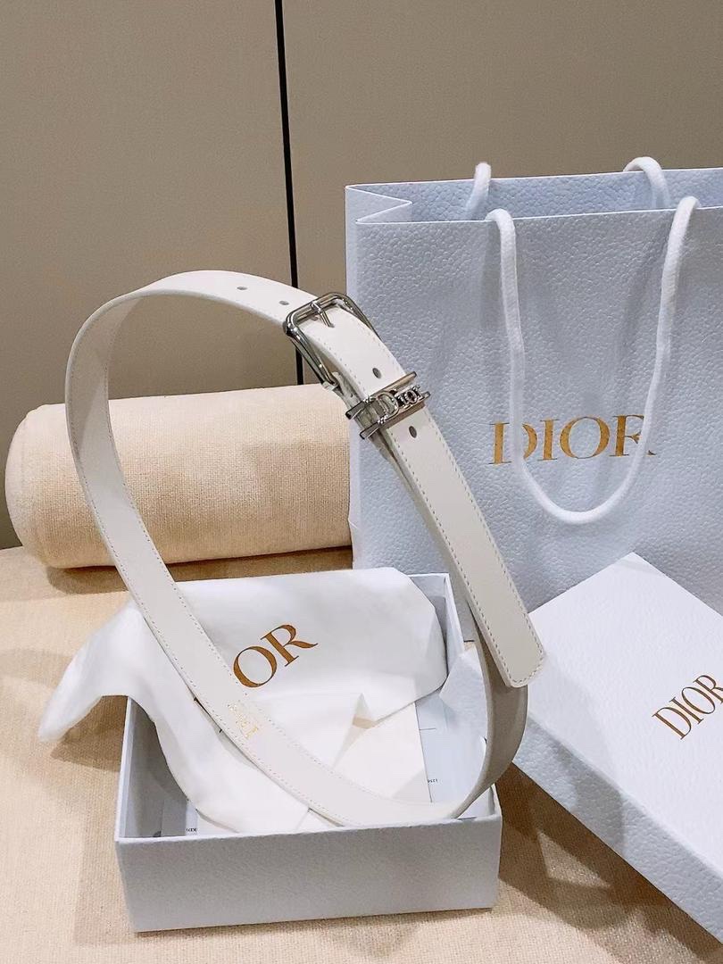 Dior Belts Feature A Signature "Dior" Metal Buckle - Image 6