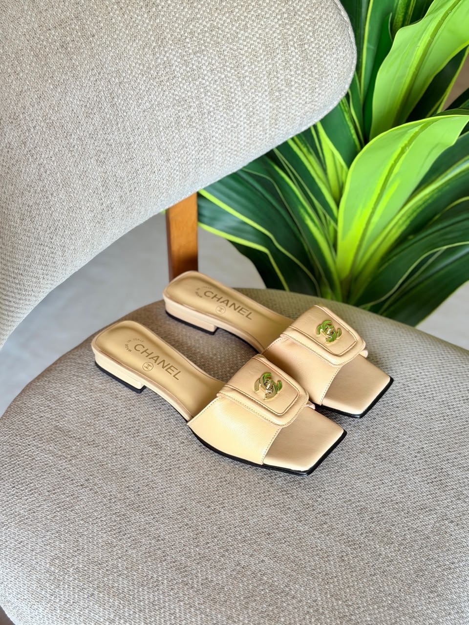 Chanel Mules Leather Strap - Image 11