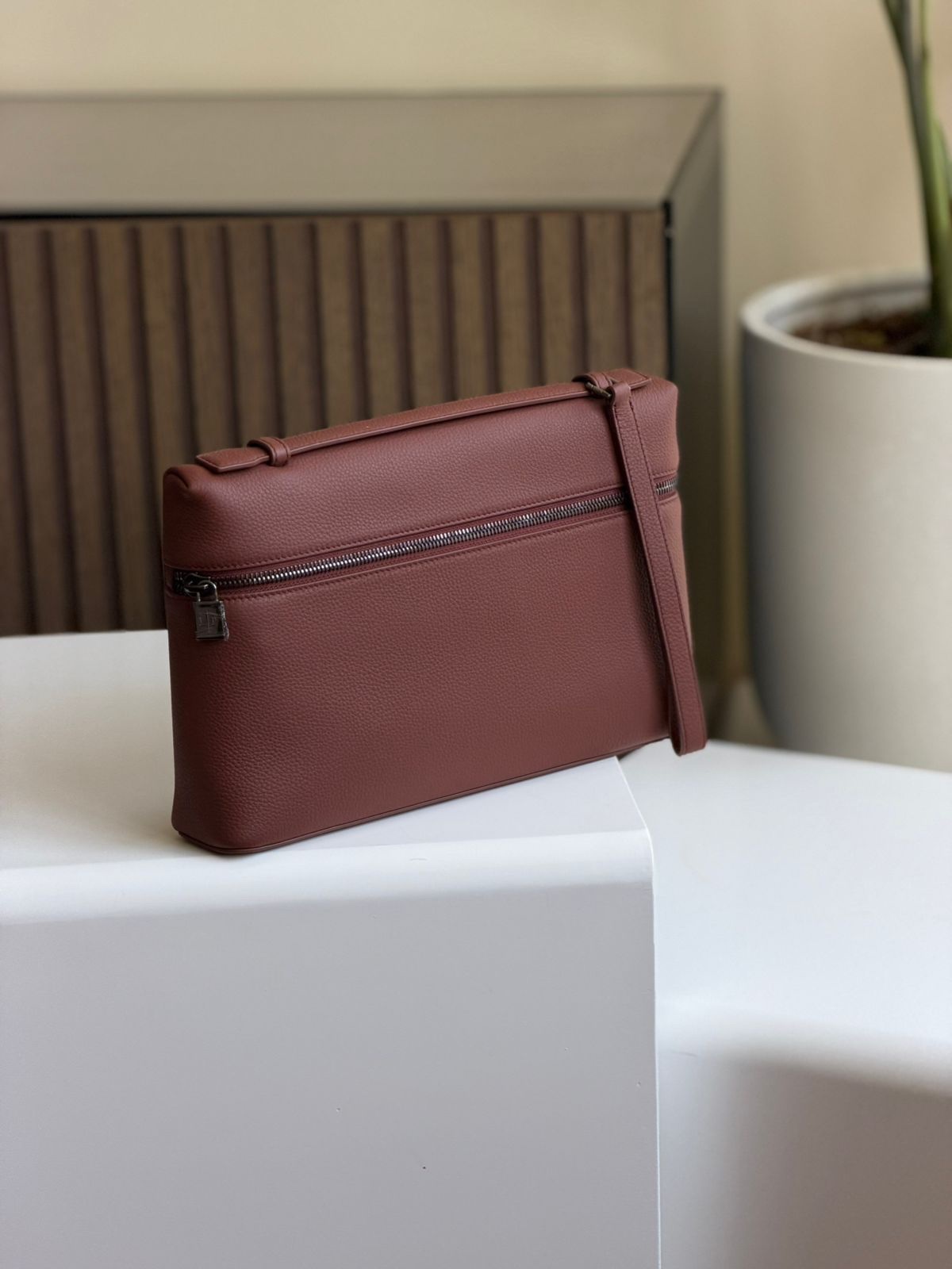 Loro Piana Extra Pouch L29 - Image 3