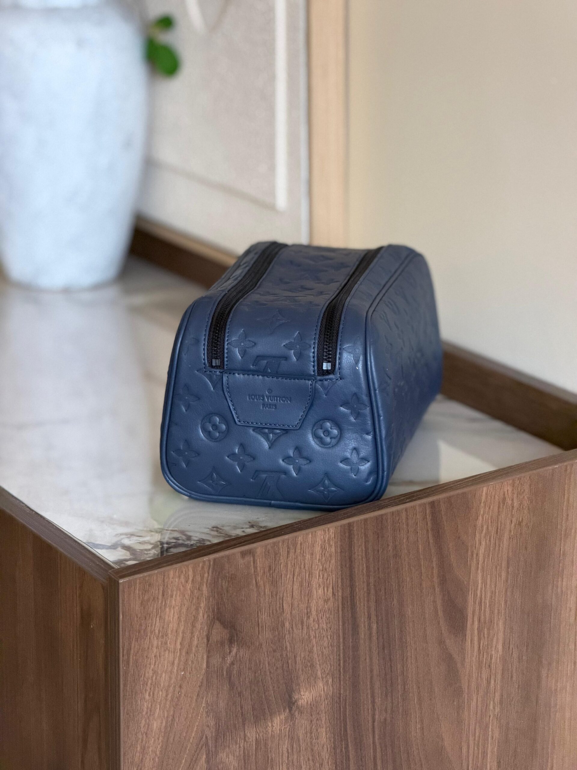 Louis Vuitton Dopp Kit - Image 4