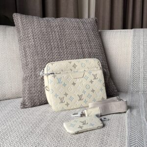 Louis Vuitton Trio Messenger Bag