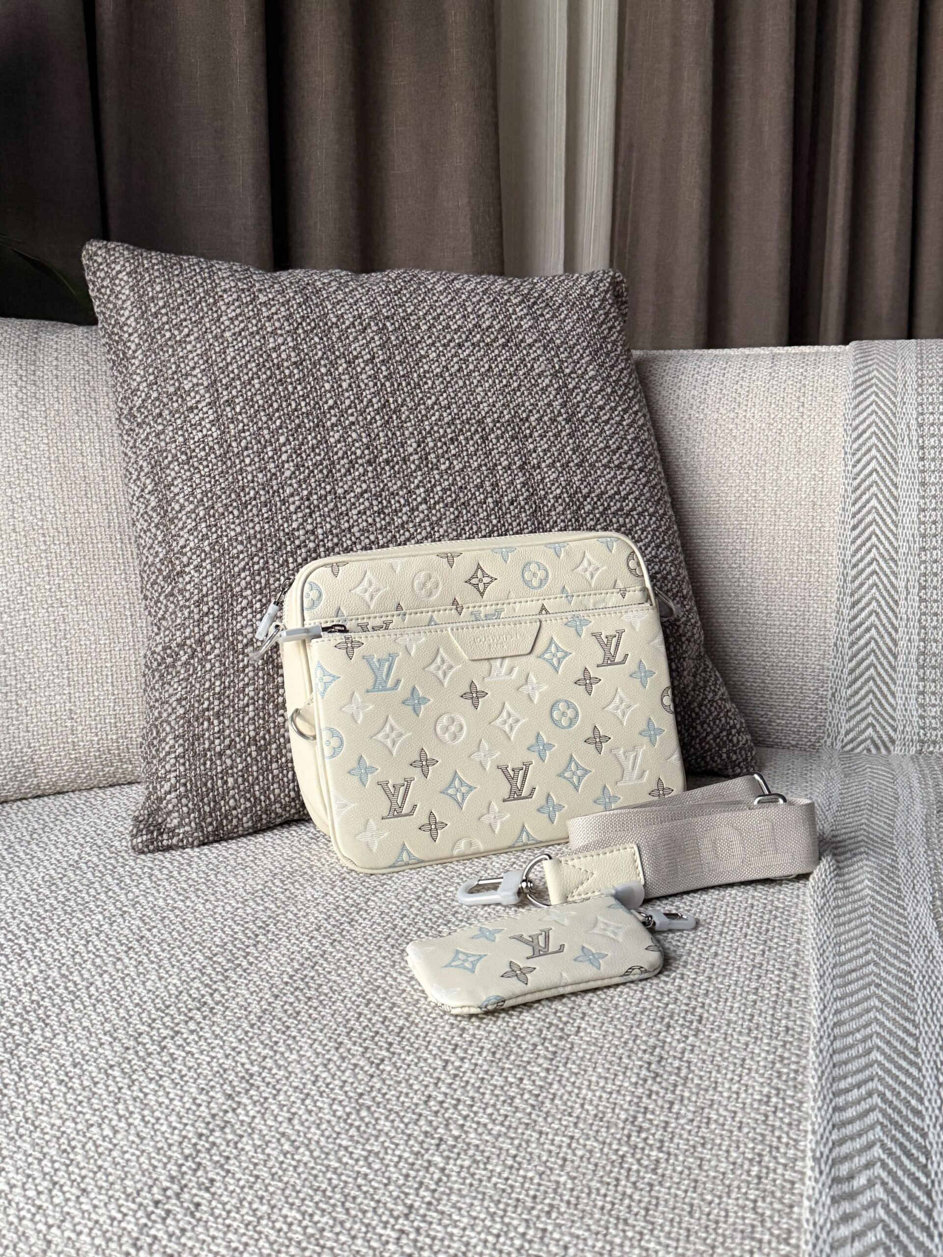 Louis Vuitton Trio Messenger Bag
