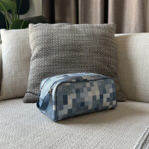 Louis Vuitton Dopp Kit