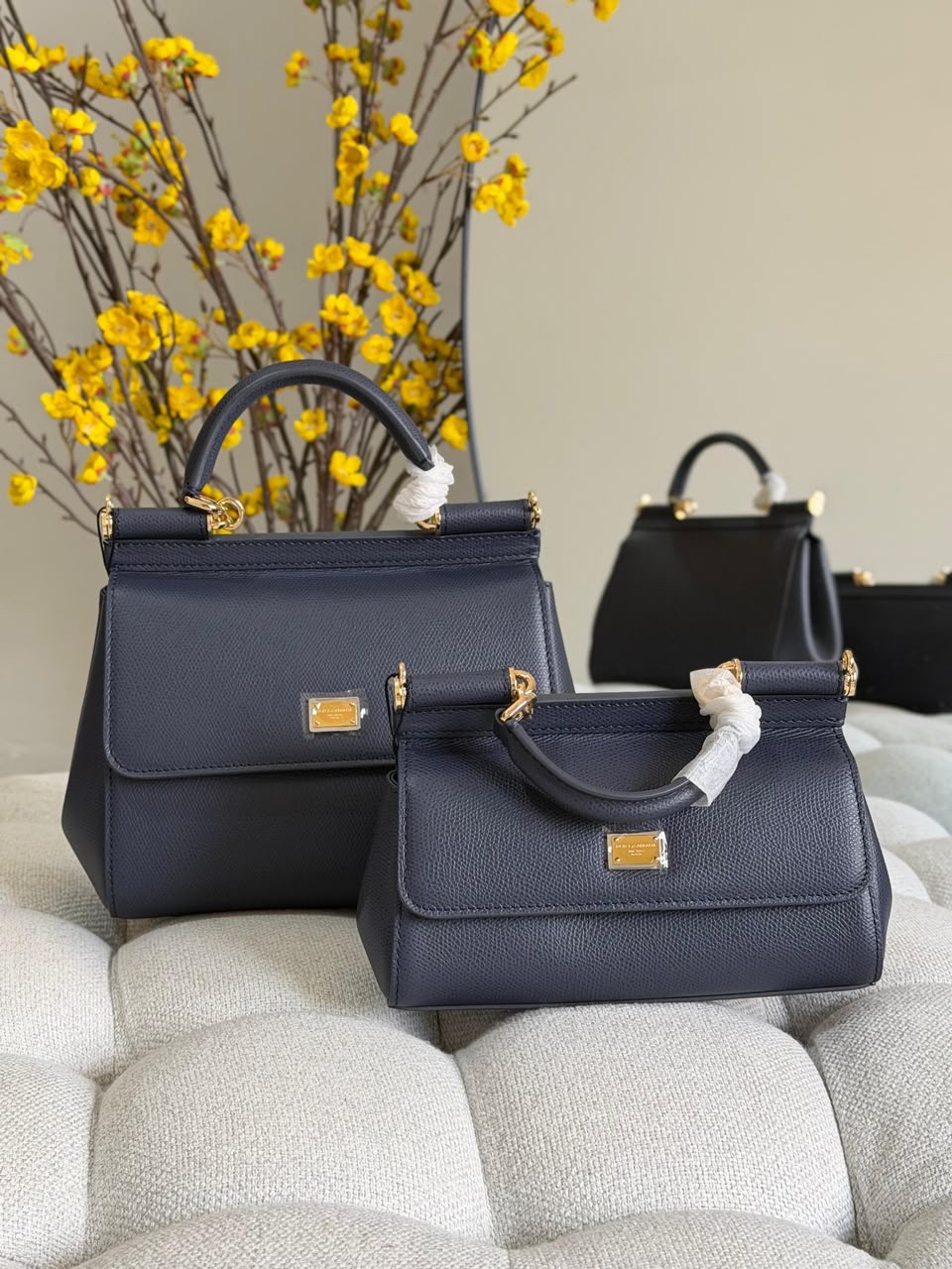 Dolce & Gabbana Sicily Bag - Image 15