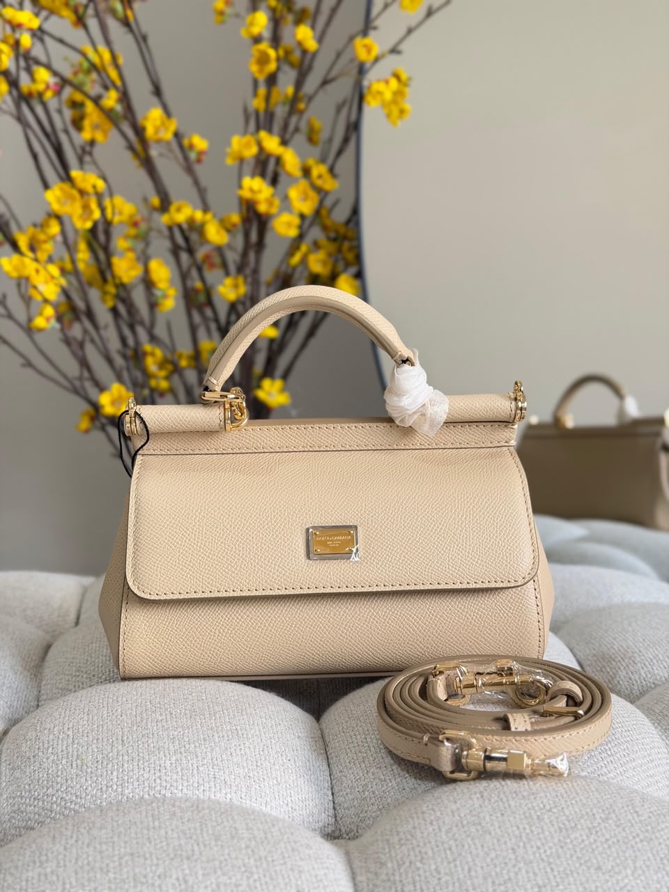 Dolce & Gabbana Sicily Bag - Image 19