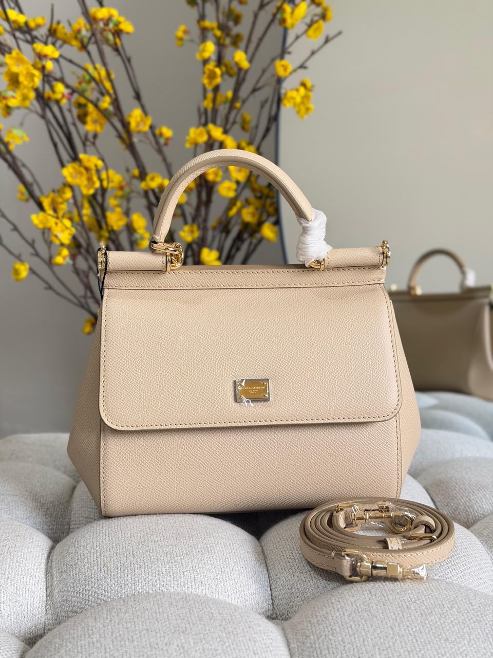 Dolce & Gabbana Sicily Bag - Image 20