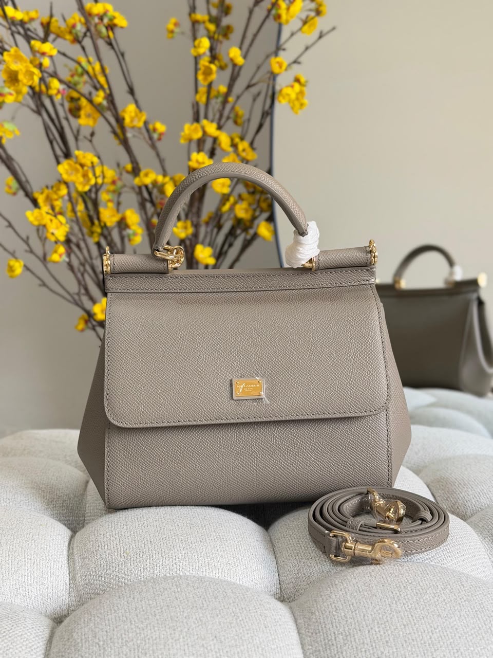 Dolce & Gabbana Sicily Bag - Image 23