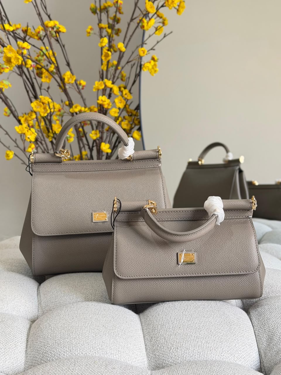 Dolce & Gabbana Sicily Bag - Image 24