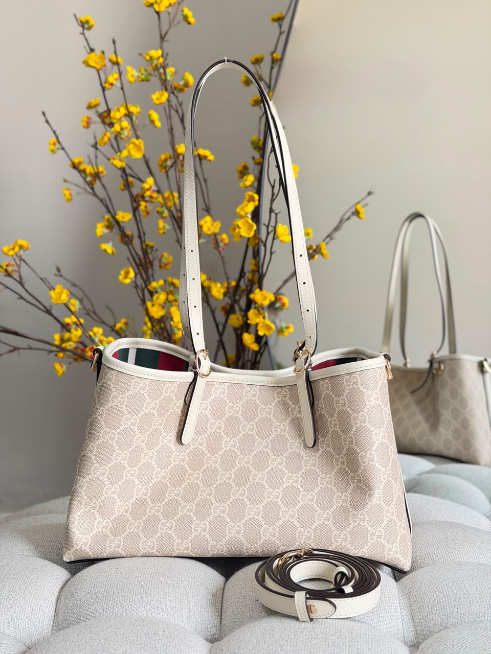 Gucci GG Emblem Small Tote Bag - Image 2