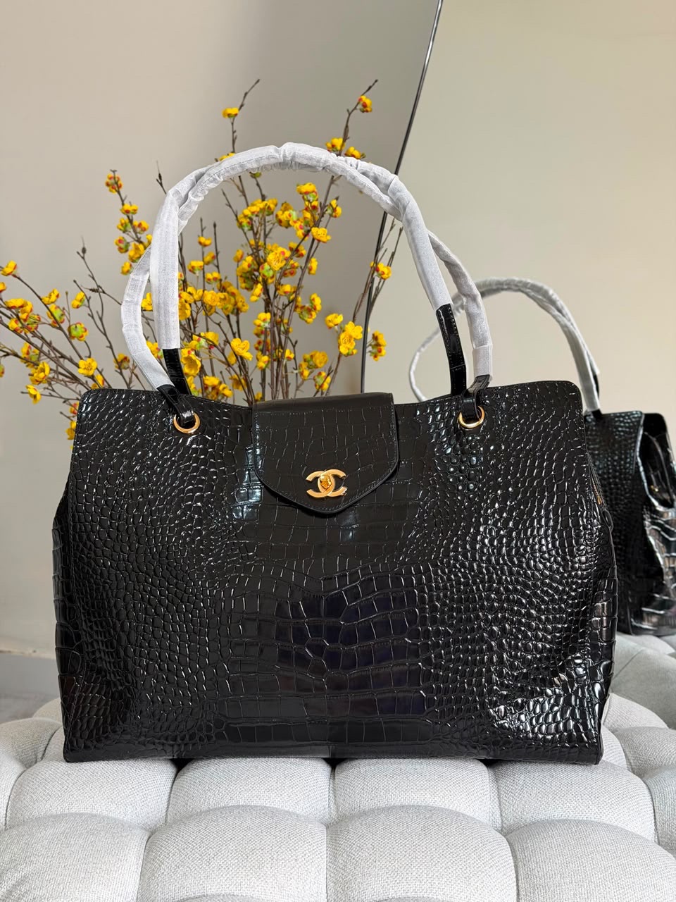 Chanel Calfskin Crocodile Embossed Large Shopping Bag - Image 2