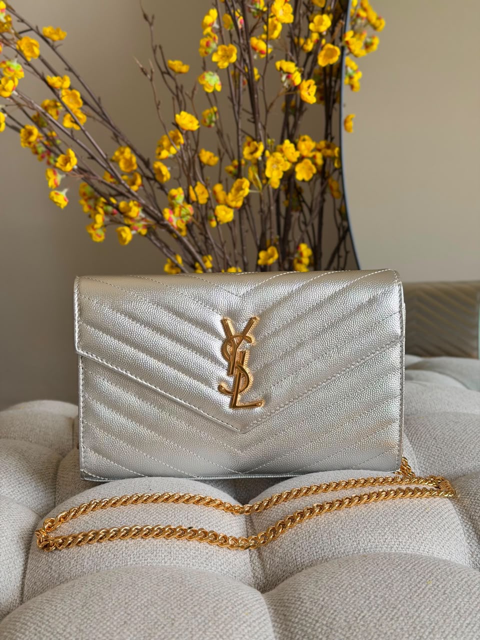 Saint Laurent Cassandre Wallet - Image 5