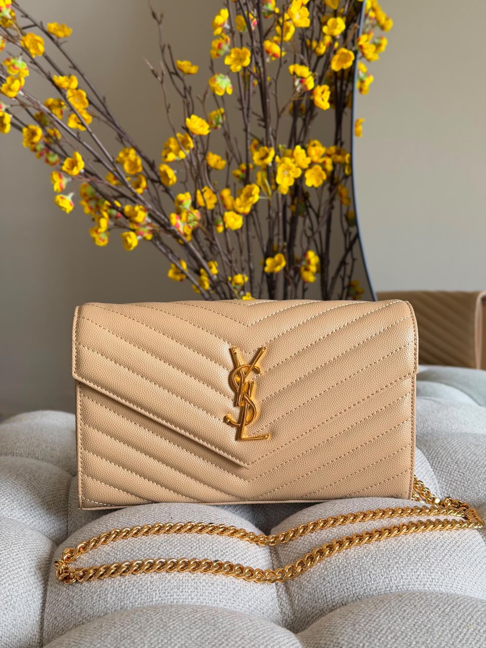 Saint Laurent Cassandre Wallet - Image 6